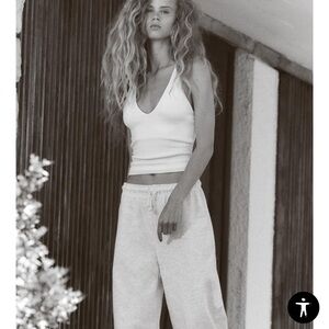 Zara halter neck top with v-neck. Open back with joined straps. Size small.